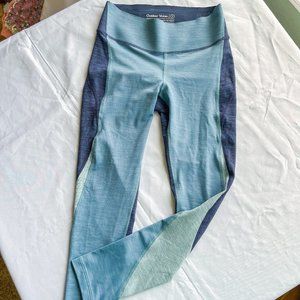 OUTDOOR VOICES BUNDLE LEGGINGS AND TOP